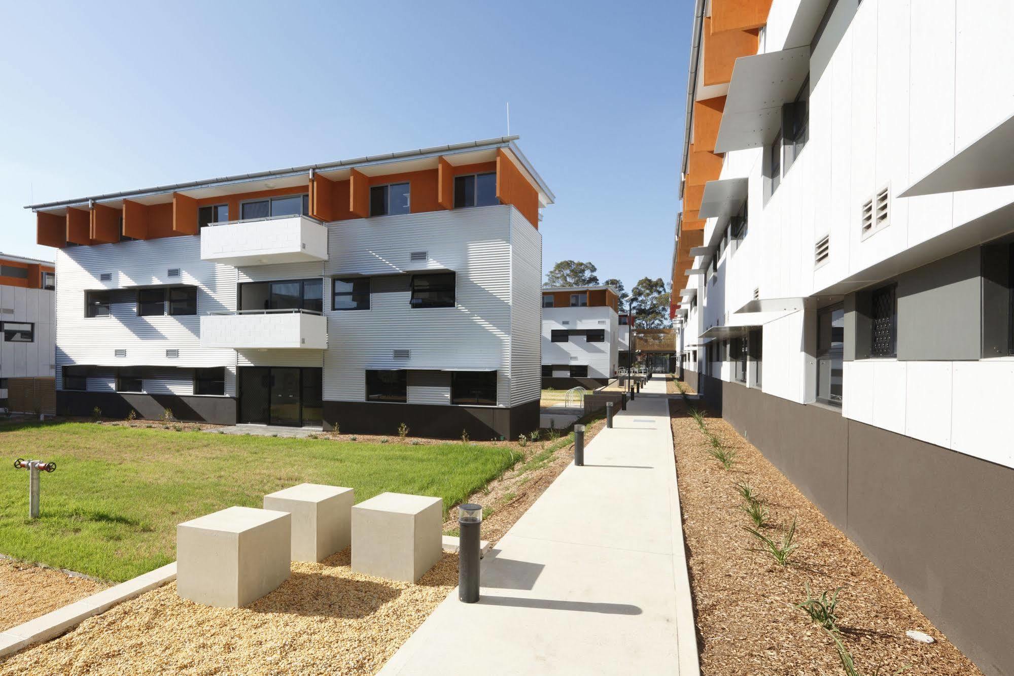 Western Sydney University Village - Parramatta Rosehill Exterior photo
