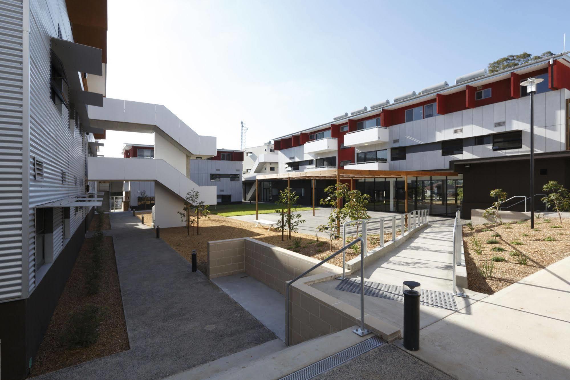 Western Sydney University Village - Parramatta Rosehill Exterior photo