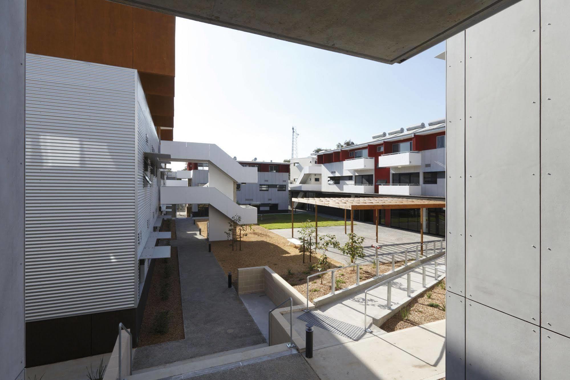Western Sydney University Village - Parramatta Rosehill Exterior photo